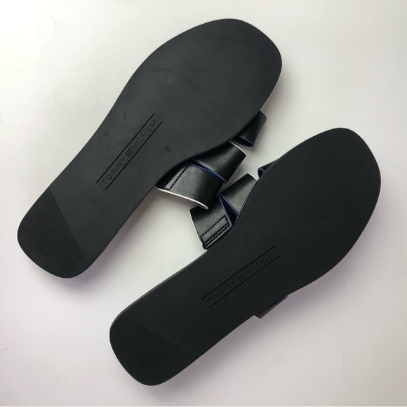 Tommy Hilfiger Essy Logo Slide Sandals - Picture 11 of 12